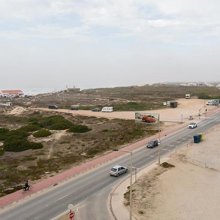 Maresia - Beachfront Peniche Apartment Extérieur photo