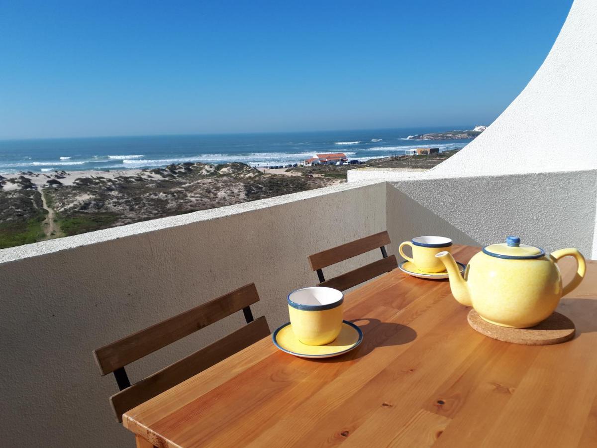 Maresia - Beachfront Peniche Apartment Extérieur photo